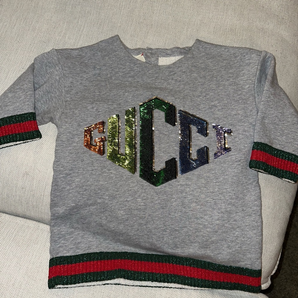 Gucci Kids Gray Sweatshirt with Multicolor Sequin Logo